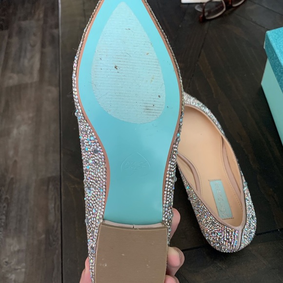 Sparkly Flats - Picture 2 of 6